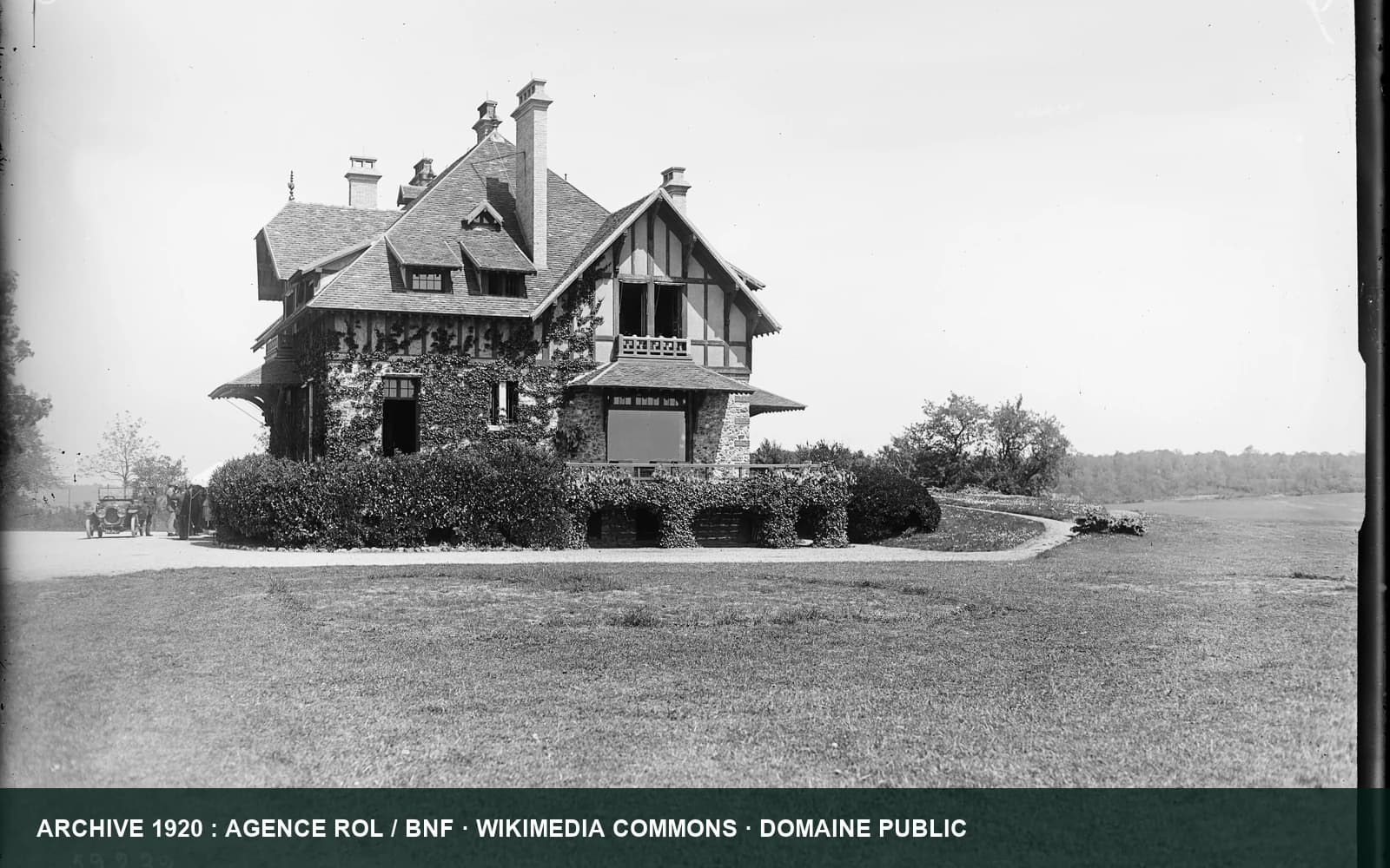 Photographie d’archive du chalet du Golf de La Boulie lors du championnat professionnel de 1920.