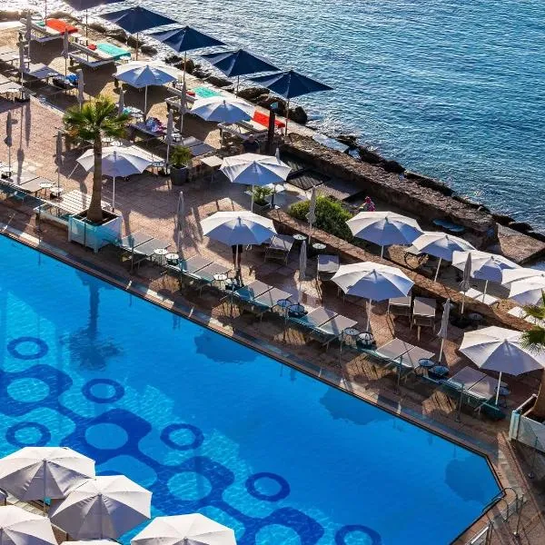 Vue de l’établissement Pullman Cannes Mandelieu