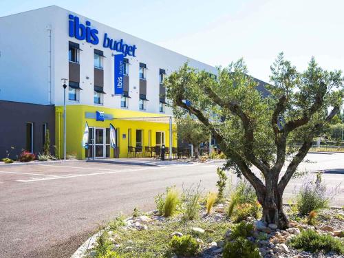Ibis Budget Saint-Martin-de-Crau Porte de Camargue