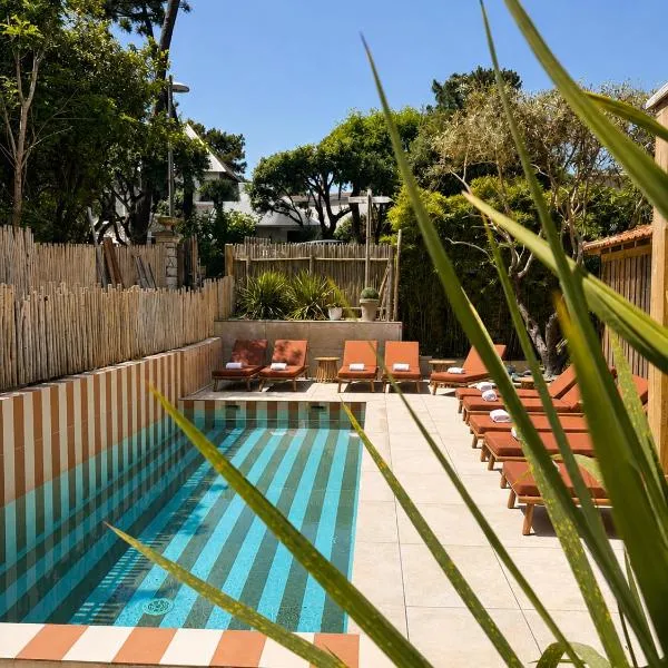 Vue de l’établissement The Originals Boutique Hôtel La Villa Ouest & Spa