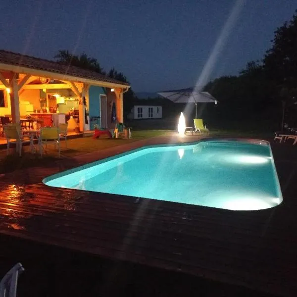 Vue de l’établissement Les chalets Salinéens