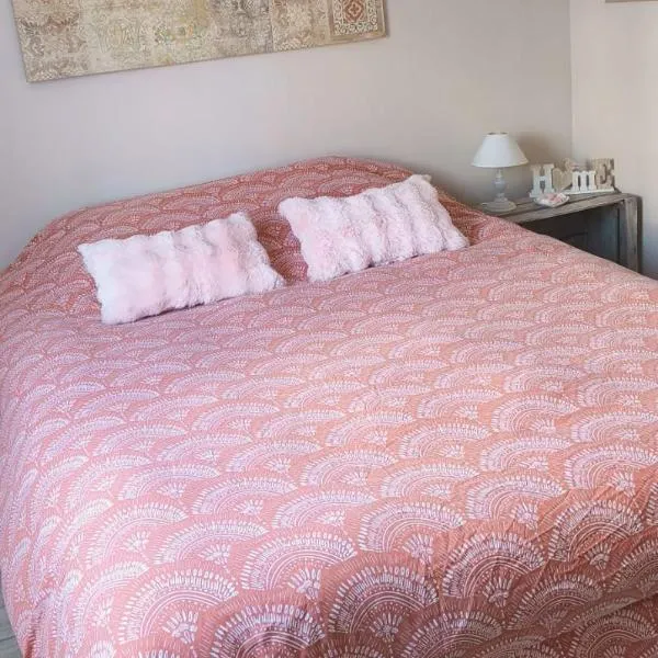 Vue de l’établissement Chambre la Bohème