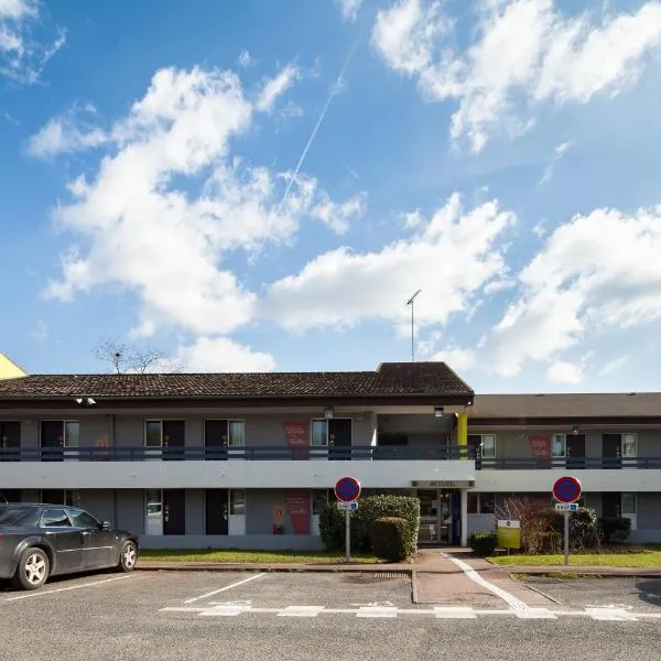 Vue de l’établissement B&B HOTEL Corbeil-Essonnes