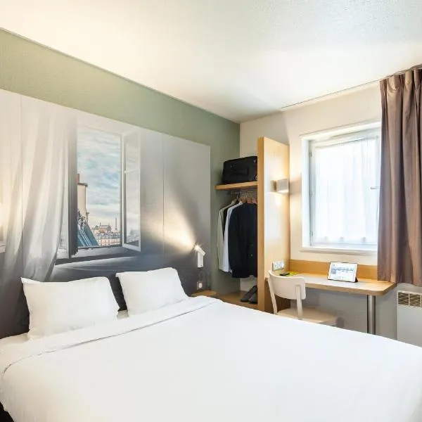 Vue de l’établissement B&B HOTEL Evry Lisses 1