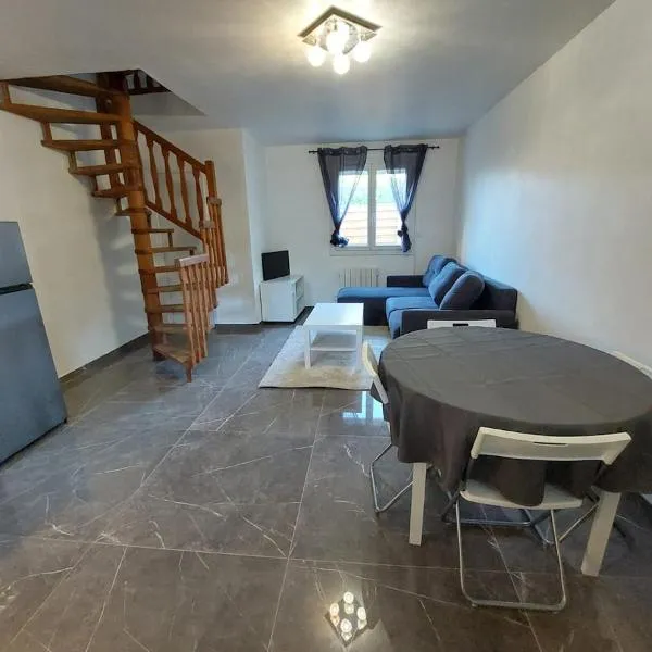 Vue de l’établissement La tanierre T2 Issou vibe chill cosy