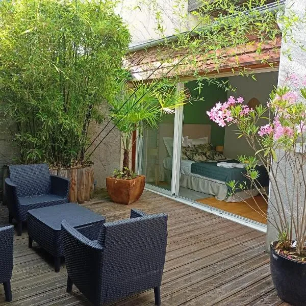 Vue de l’établissement Les Suites Angevines