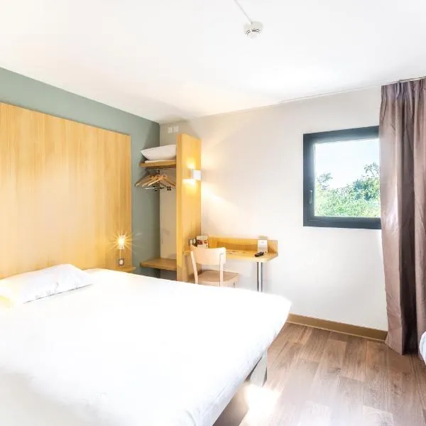 Vue de l’établissement B&B HOTEL Angers Parc Expos