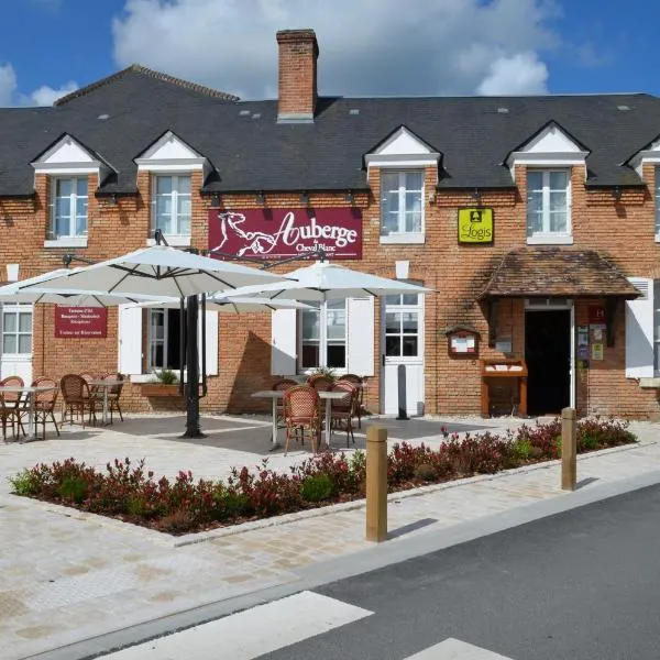 Vue de l’établissement Logis Hôtel Auberge du Cheval Blanc