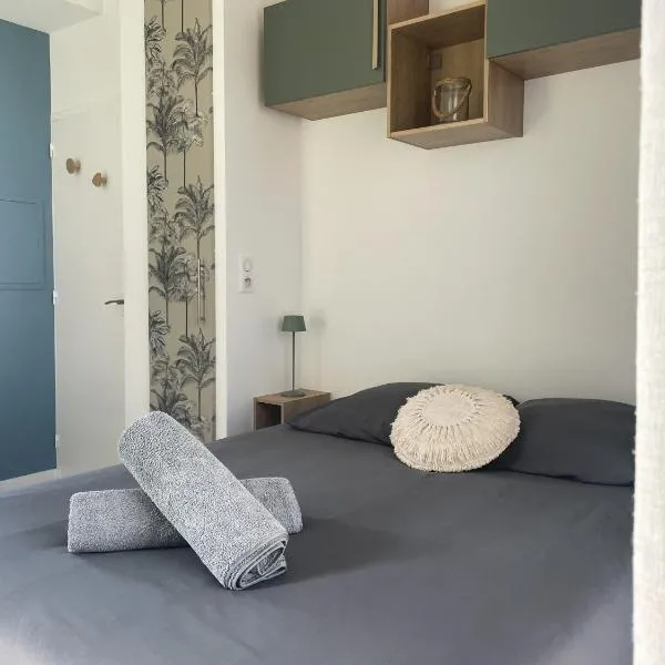 Vue de l’établissement Studio avec terrasse proche de la mer