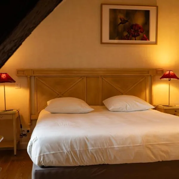 Vue de l’établissement Logis Hôtel L'Orée des Charmes et son restaurant L'évYdenCe