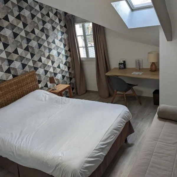 Vue de l’établissement Contact Hôtel - Hôtel Le Lion d'Or Lamballe