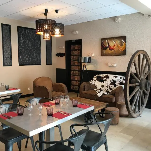 Vue de l’établissement Hotel du Centre - Restaurant le P'tit Gourmet
