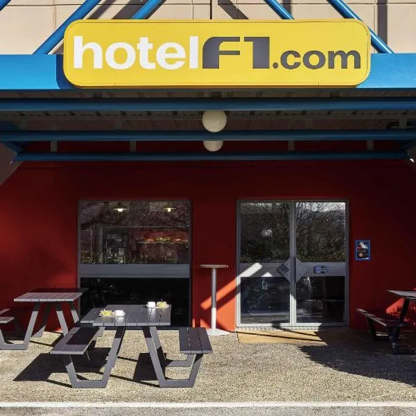 Vue de l’établissement hotelF1 Laval