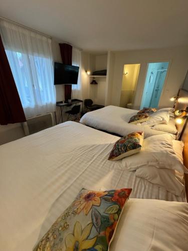 Chambre de l’établissement Cit'Hotel Capricorne