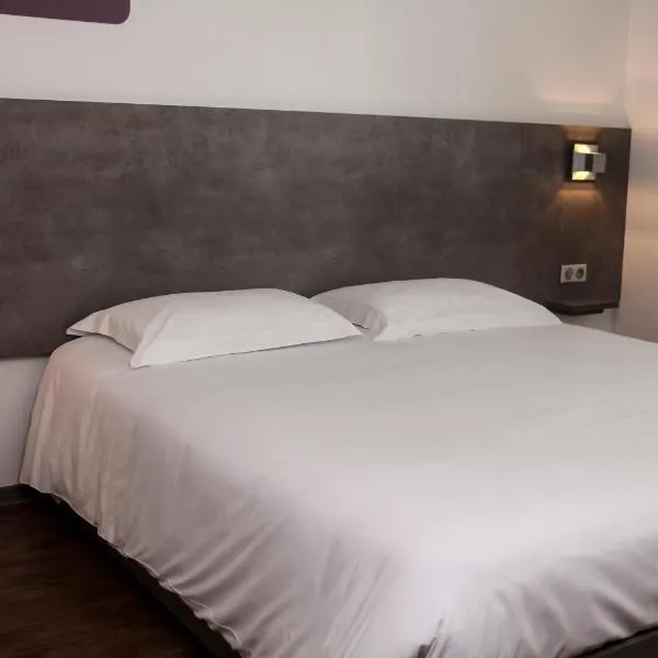 Vue de l’établissement H24 HOTEL