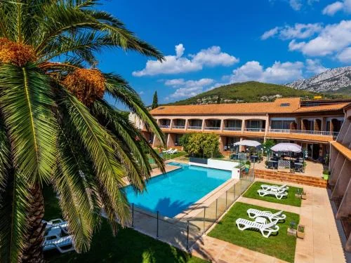 Photographie de Noemys Toulon La Valette - Hotel restaurant avec piscine