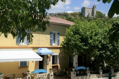 Photographie de Logis Grand Hotel Bain