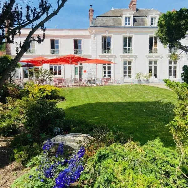 Photographie de Logis Hôtel & Restaurant Chateau de la Marjolaine, à Essômes-sur-Marne