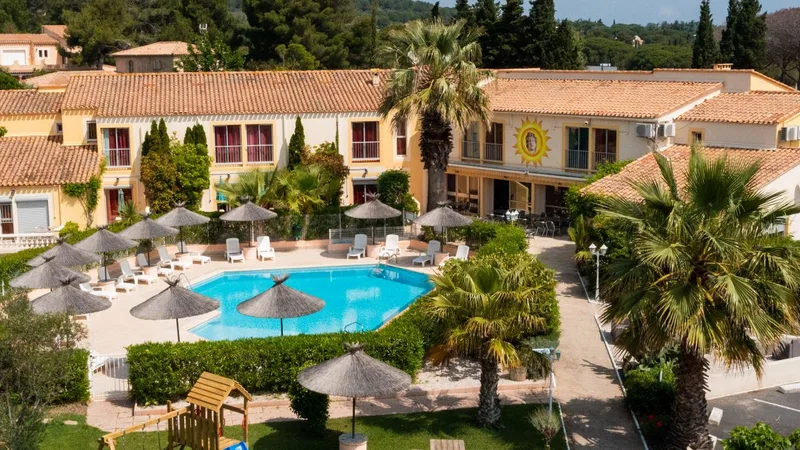 Brit Hotel Confort Hélios Agde — photographie de l’établissement