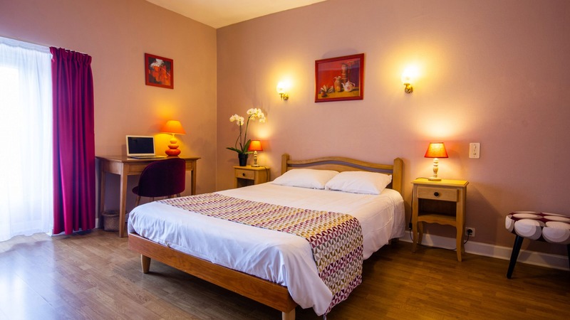 Logis Hôtel Le Cygne — photographie de l’établissement