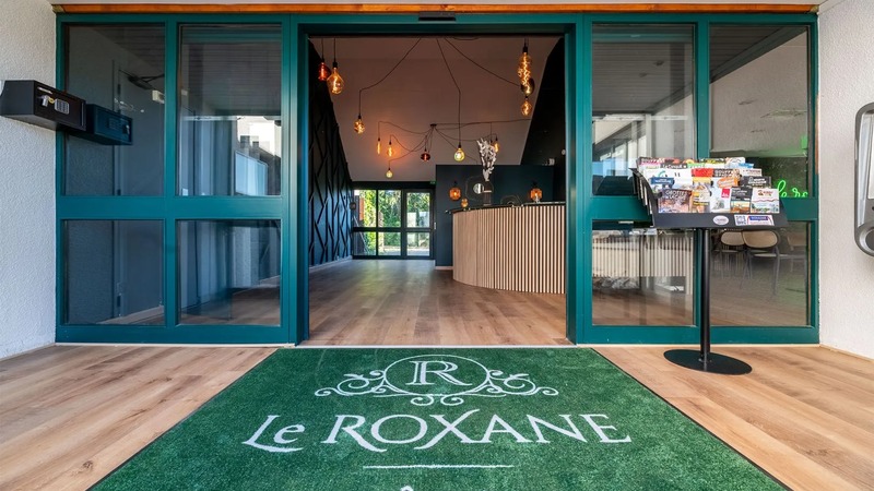Hôtel Le Roxane — photographie de l’établissement