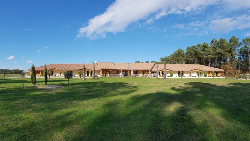 L’Hôtel du Lac Casteljaloux — photographie de l’établissement